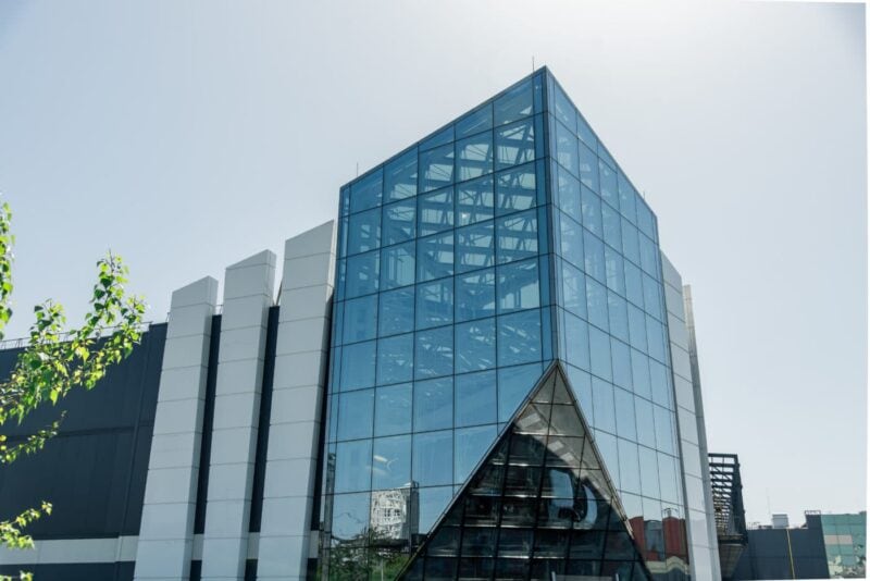 Blockbuster Mall