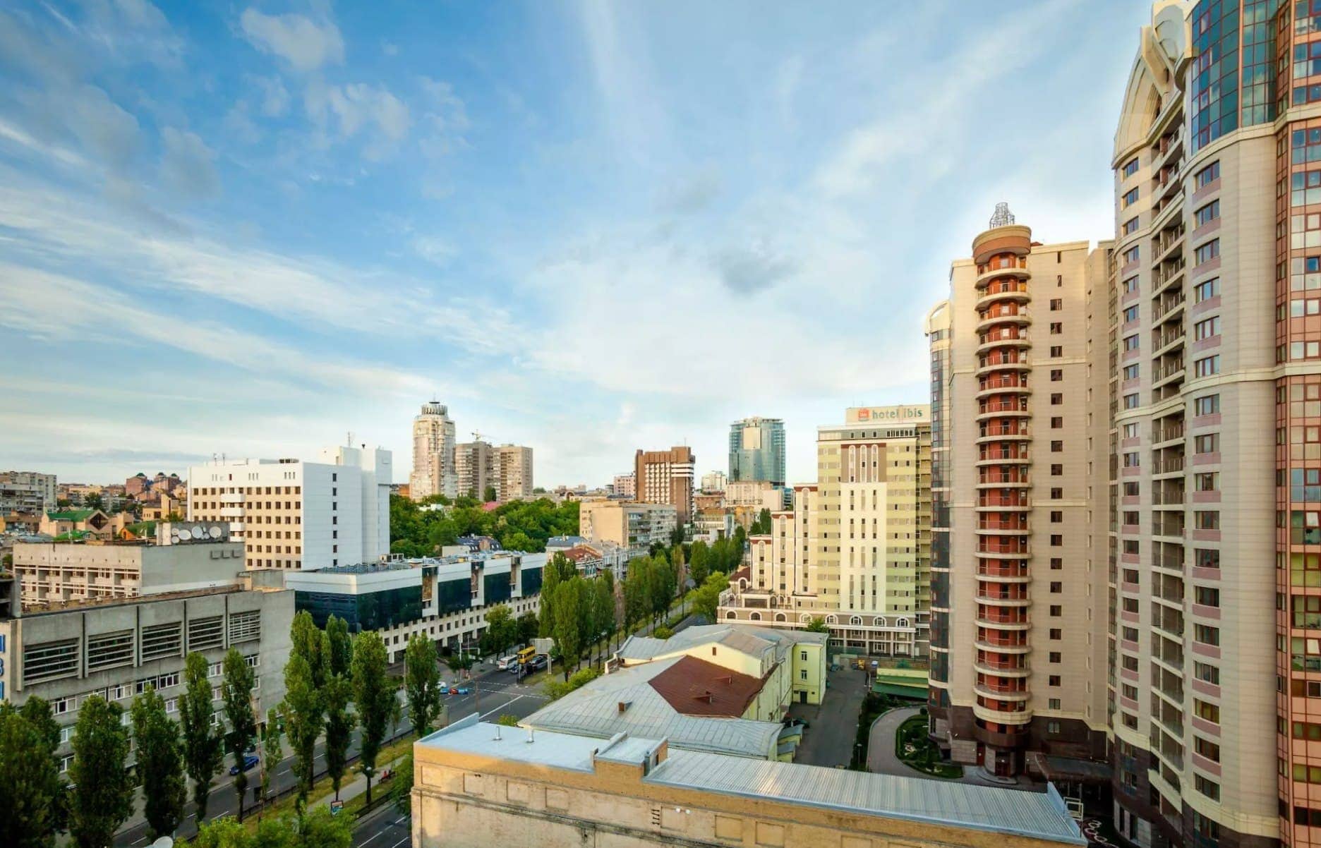 BC Europe Plaza