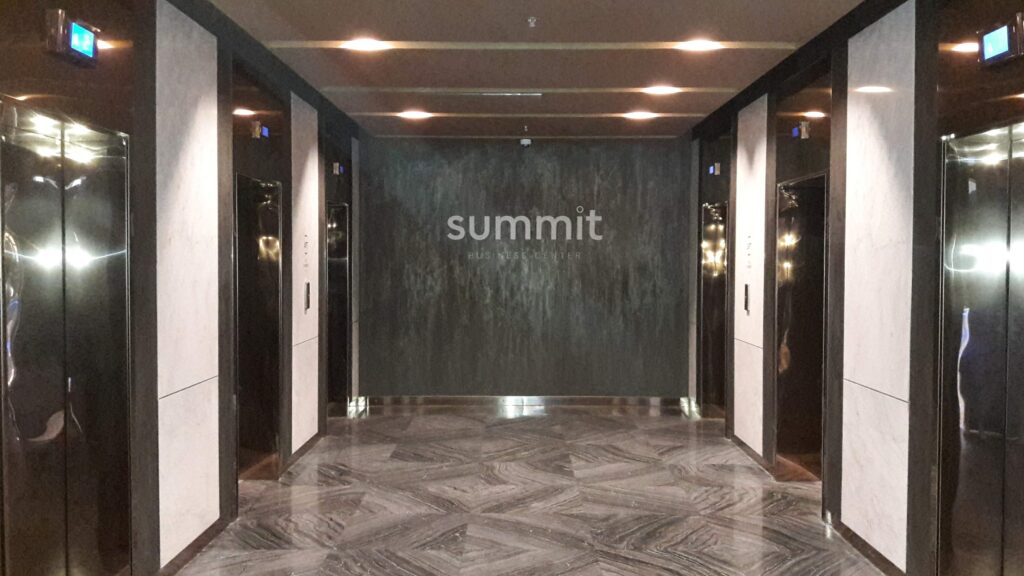 БЦ Summit